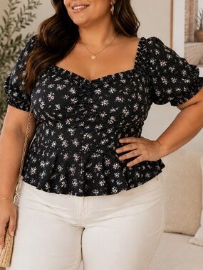 Simply Be - NWT Black Floral Peplum Top – Size 28 Plus